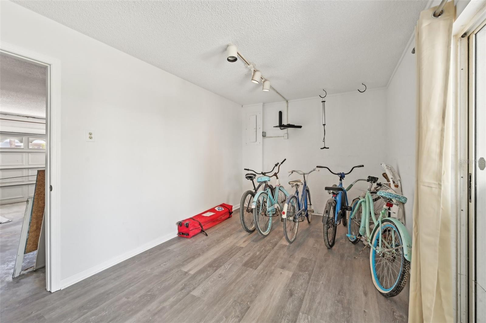 6323 GULF DR, HOLMES BEACH, FL, 34217