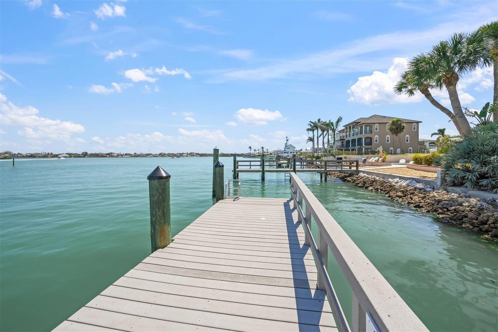 931 INLET CIR, VENICE, FL, 34285