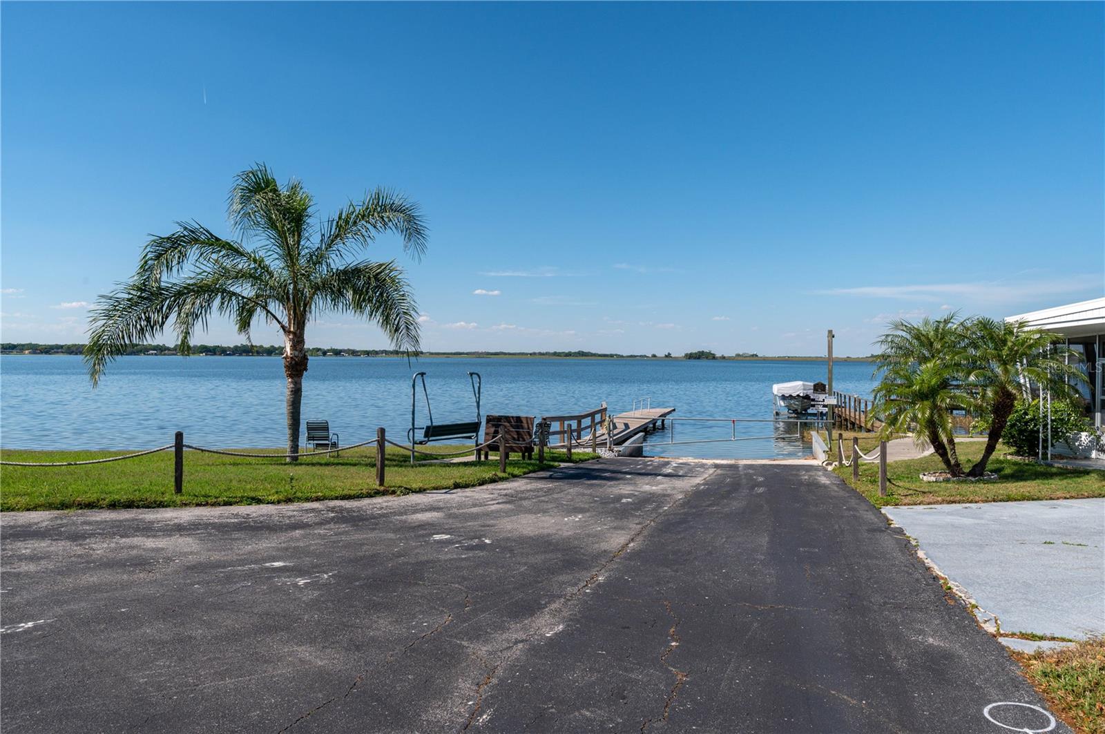 134 HOLIDAY LN, AUBURNDALE, FL, 33823