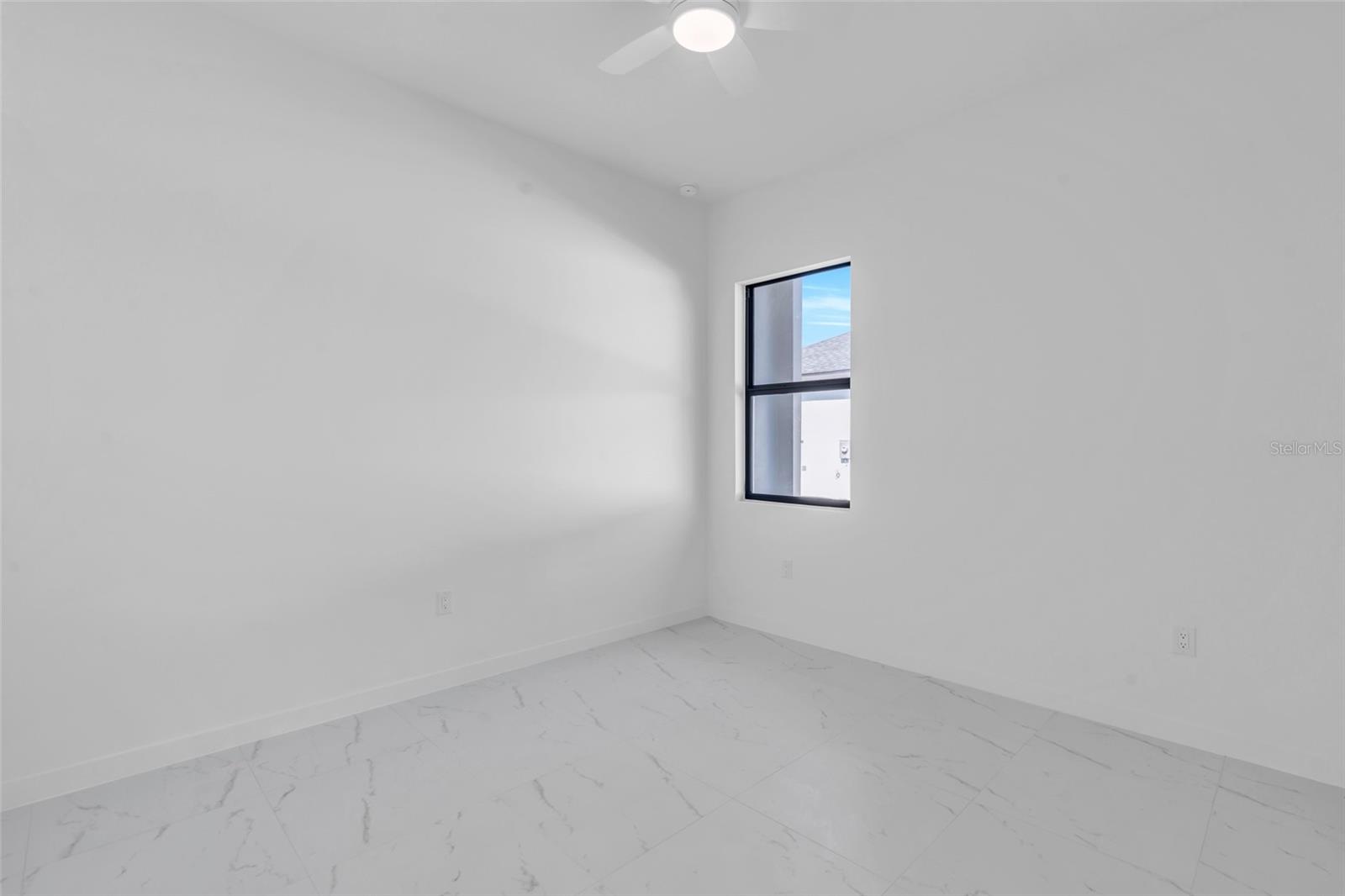 1021 CHIQUITA BLVD N, CAPE CORAL, FL, 33993