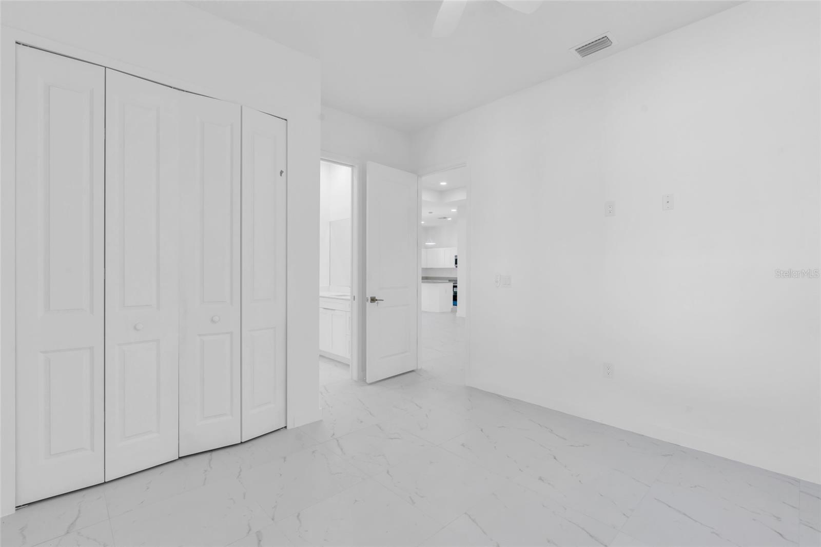 1021 CHIQUITA BLVD N, CAPE CORAL, FL, 33993