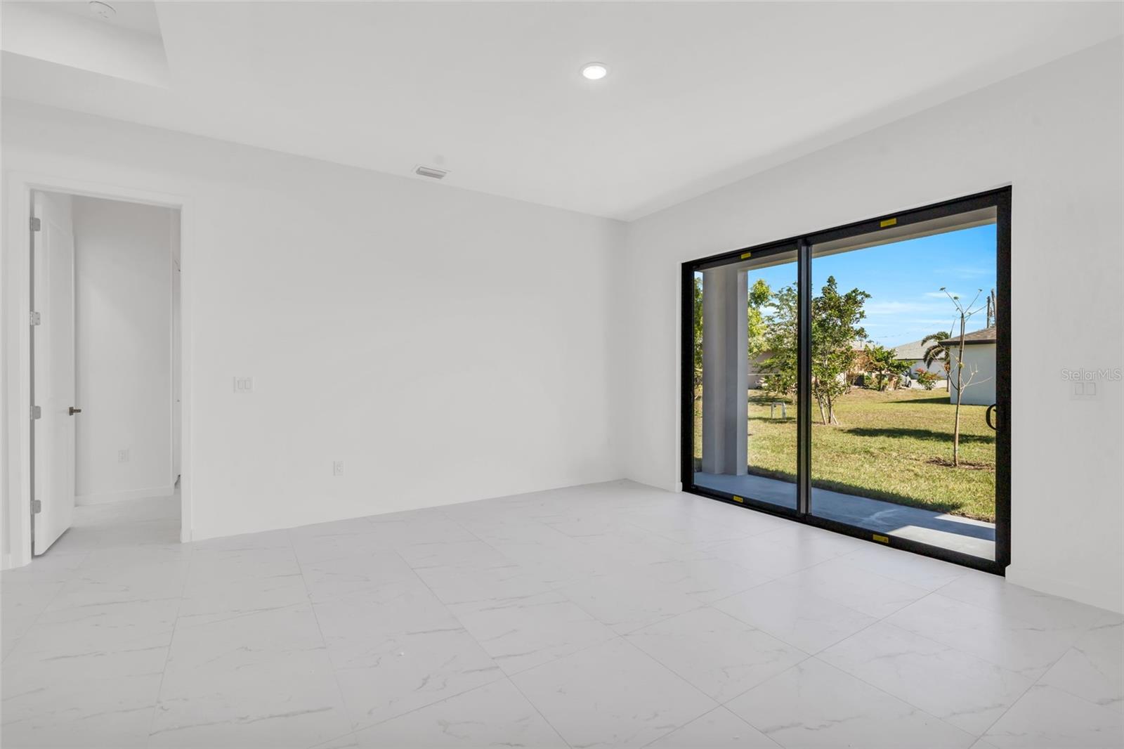 1021 CHIQUITA BLVD N, CAPE CORAL, FL, 33993