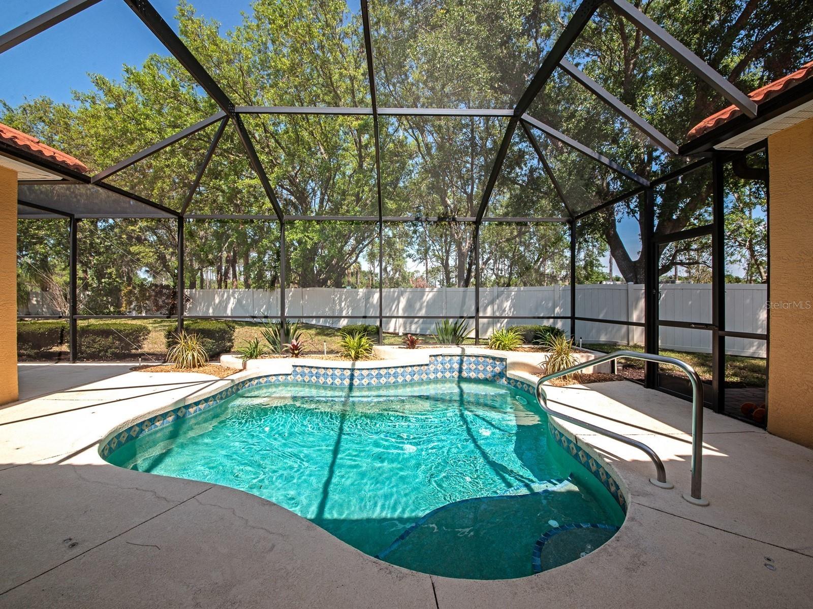 7035 OWLS NEST TER, BRADENTON, FL, 34203