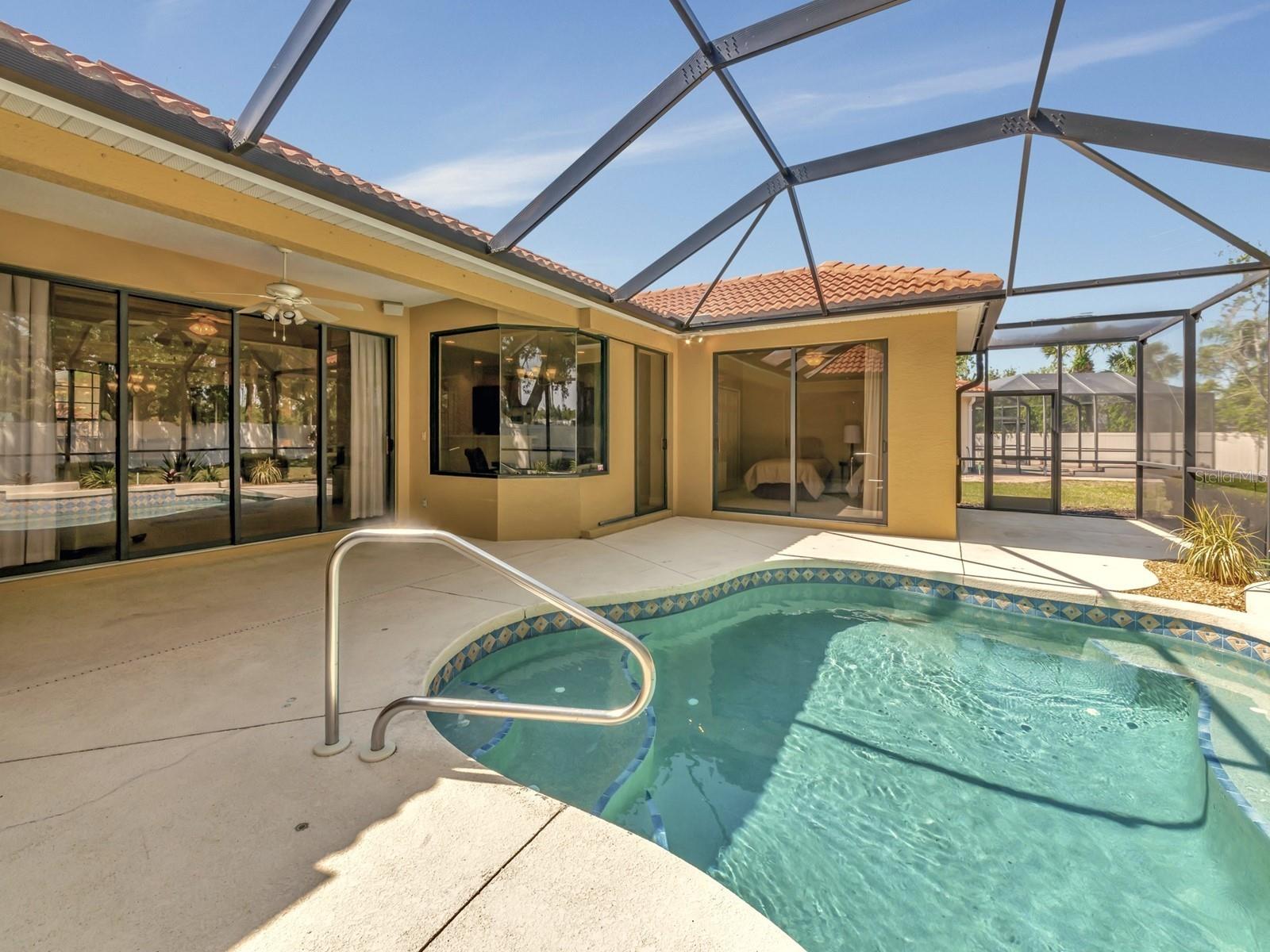 7035 OWLS NEST TER, BRADENTON, FL, 34203