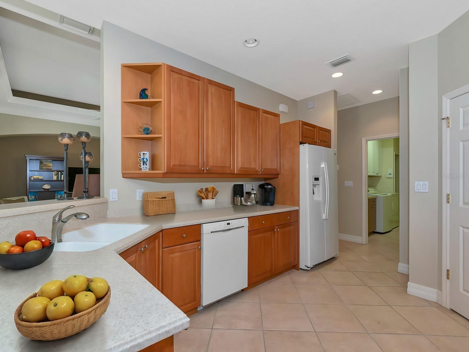 7035 OWLS NEST TER, BRADENTON, FL, 34203
