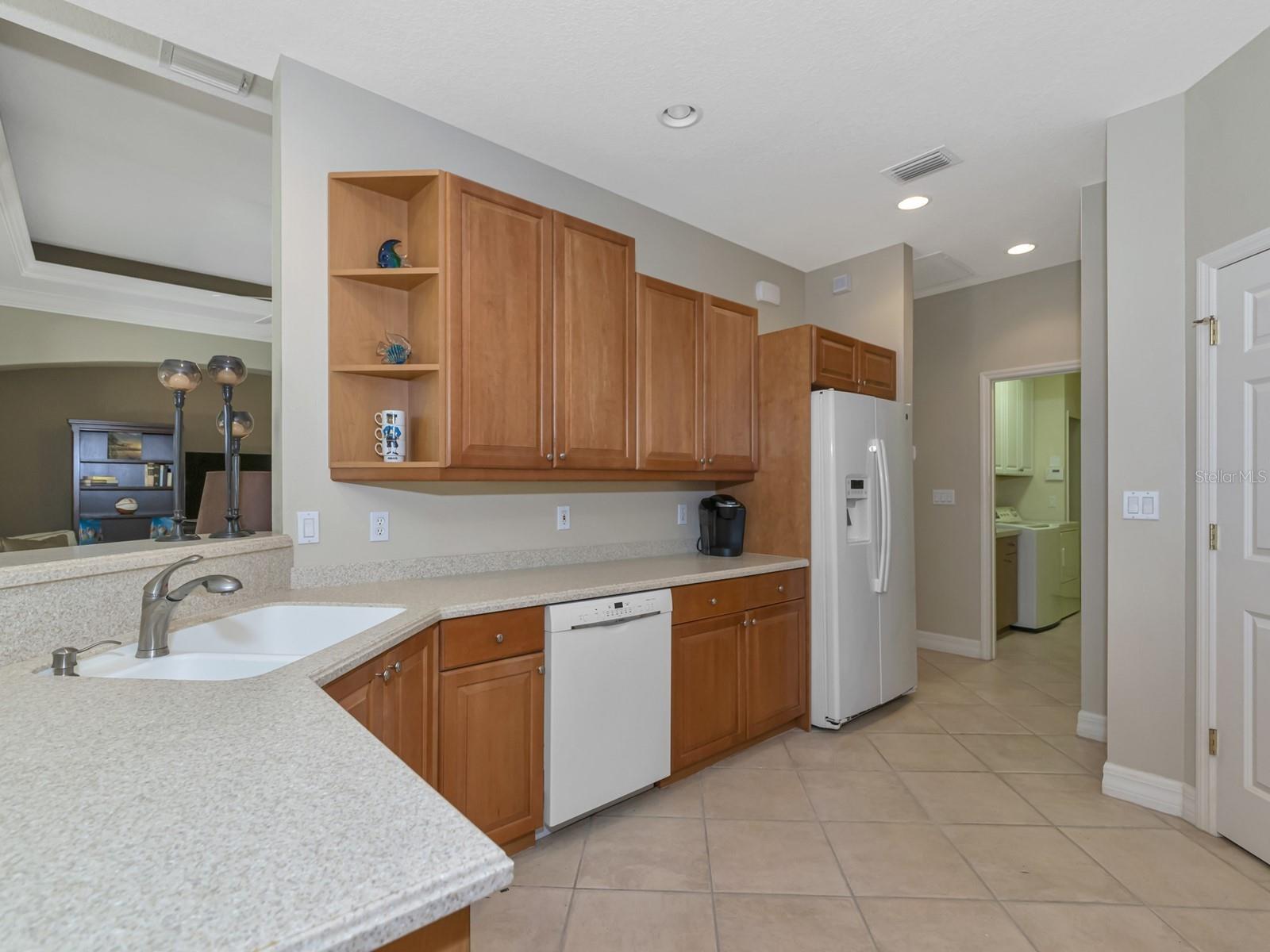7035 OWLS NEST TER, BRADENTON, FL, 34203