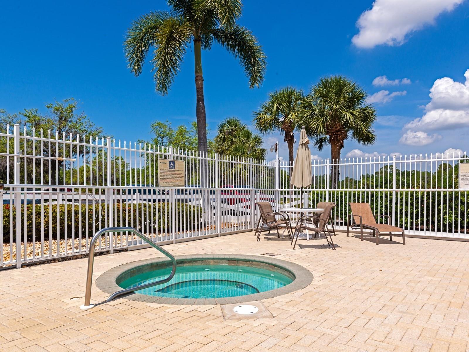 7035 OWLS NEST TER, BRADENTON, FL, 34203