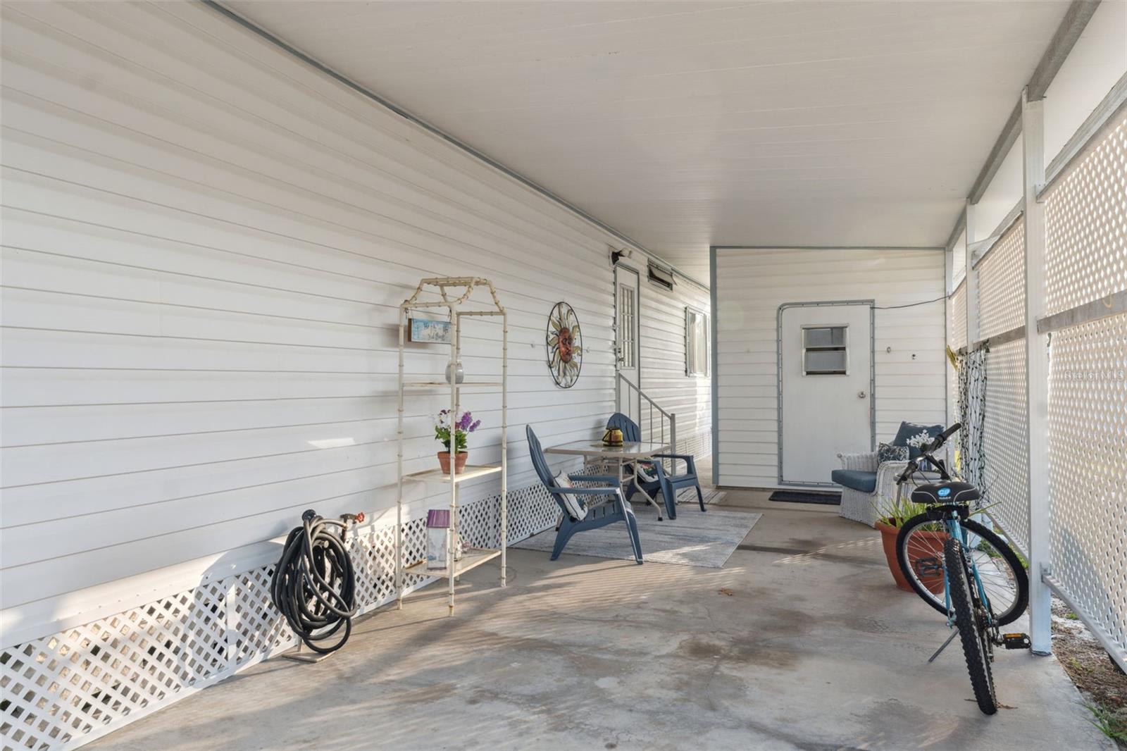 7618 FAIRLANE AVE, BROOKSVILLE, FL, 34613