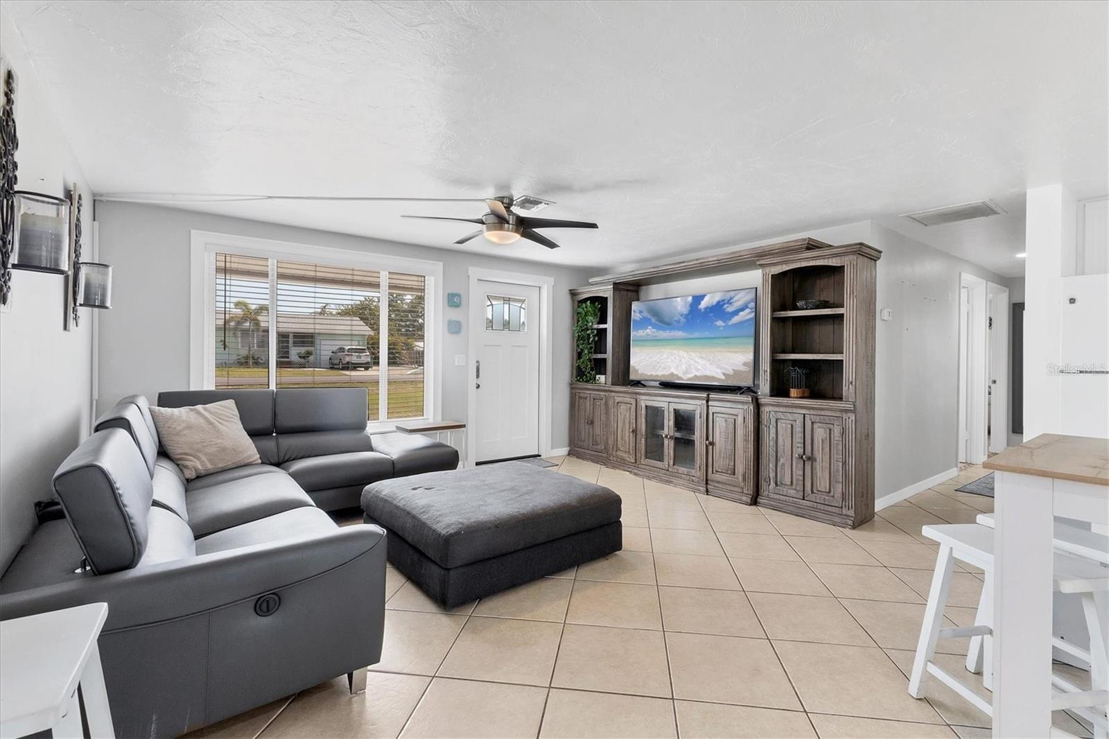 832 E 4TH ST, ENGLEWOOD, FL, 34223