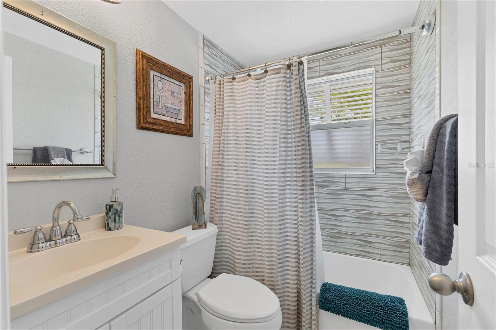 832 E 4TH ST, ENGLEWOOD, FL, 34223