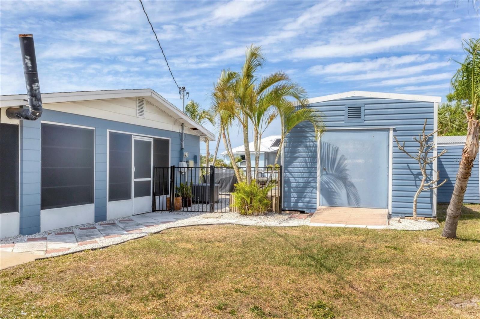 832 E 4TH ST, ENGLEWOOD, FL, 34223