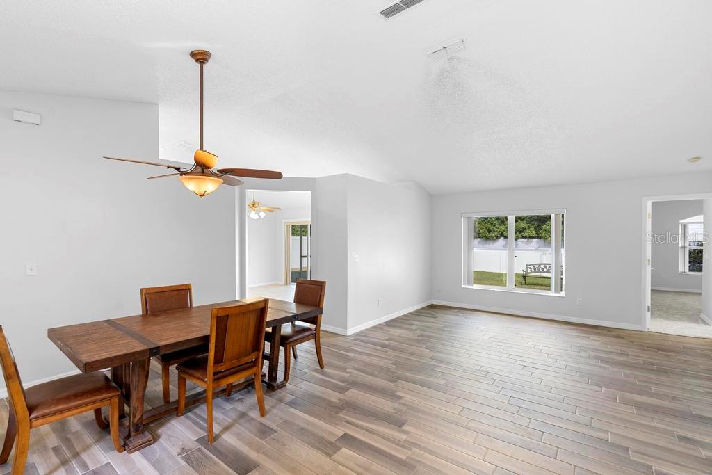 484 SHERWOOD OAKS RD, ORANGE CITY, FL, 32763