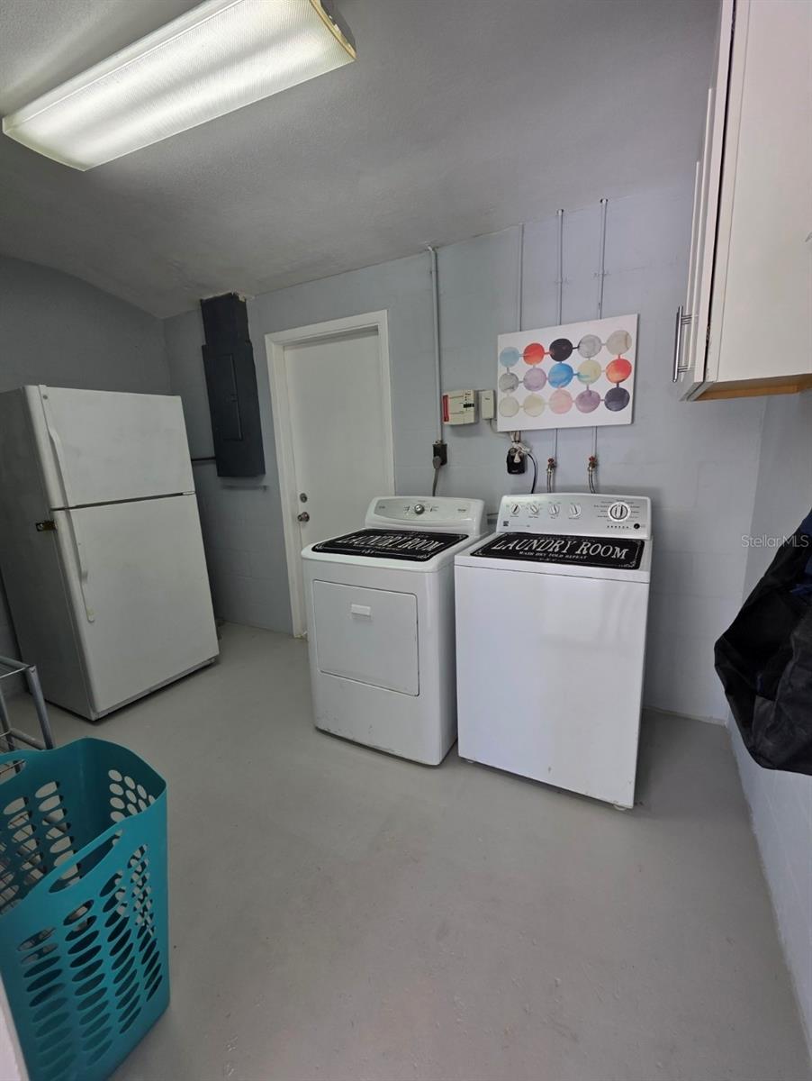 1750 GOLD AVE, SARASOTA, FL, 34235