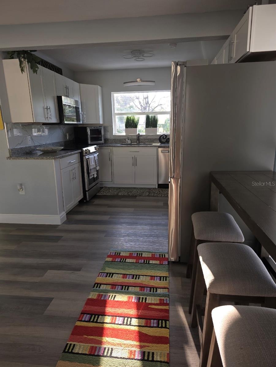 1750 GOLD AVE, SARASOTA, FL, 34235