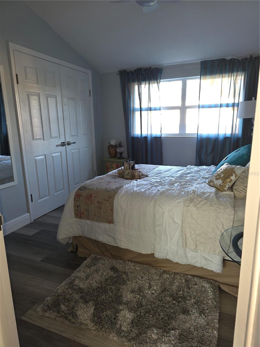 1750 GOLD AVE, SARASOTA, FL, 34235