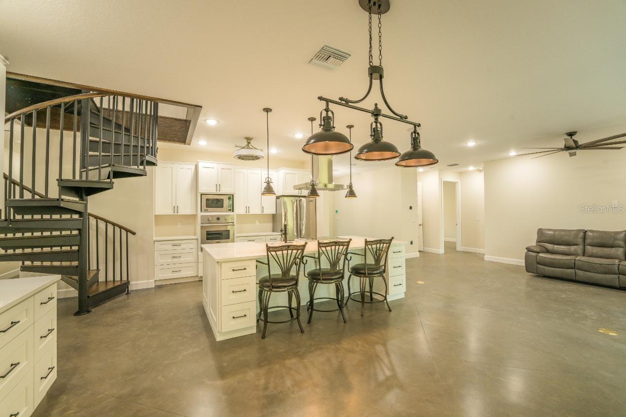 35150 ROTH LN, DADE CITY, FL, 33525