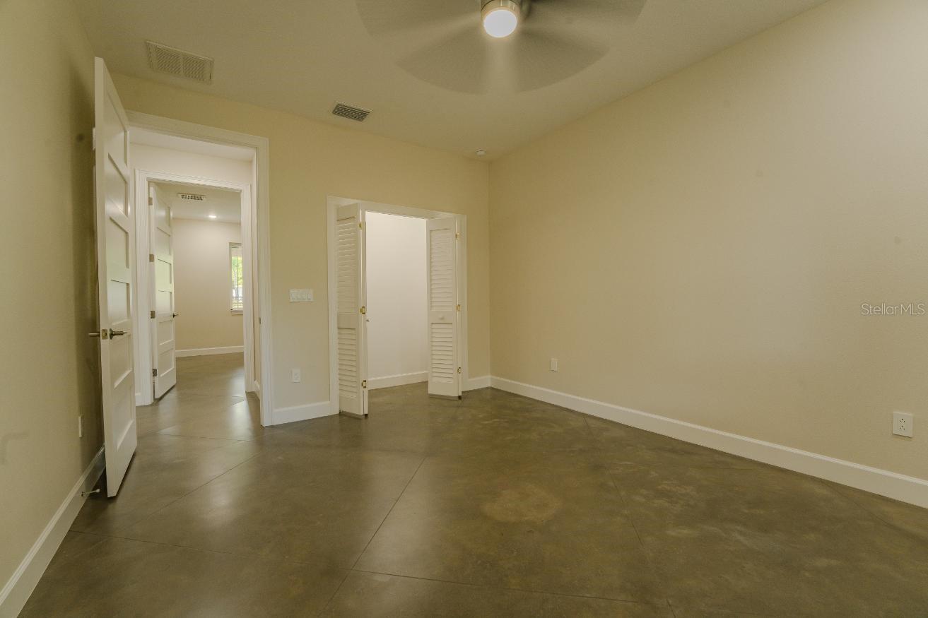 35150 ROTH LN, DADE CITY, FL, 33525