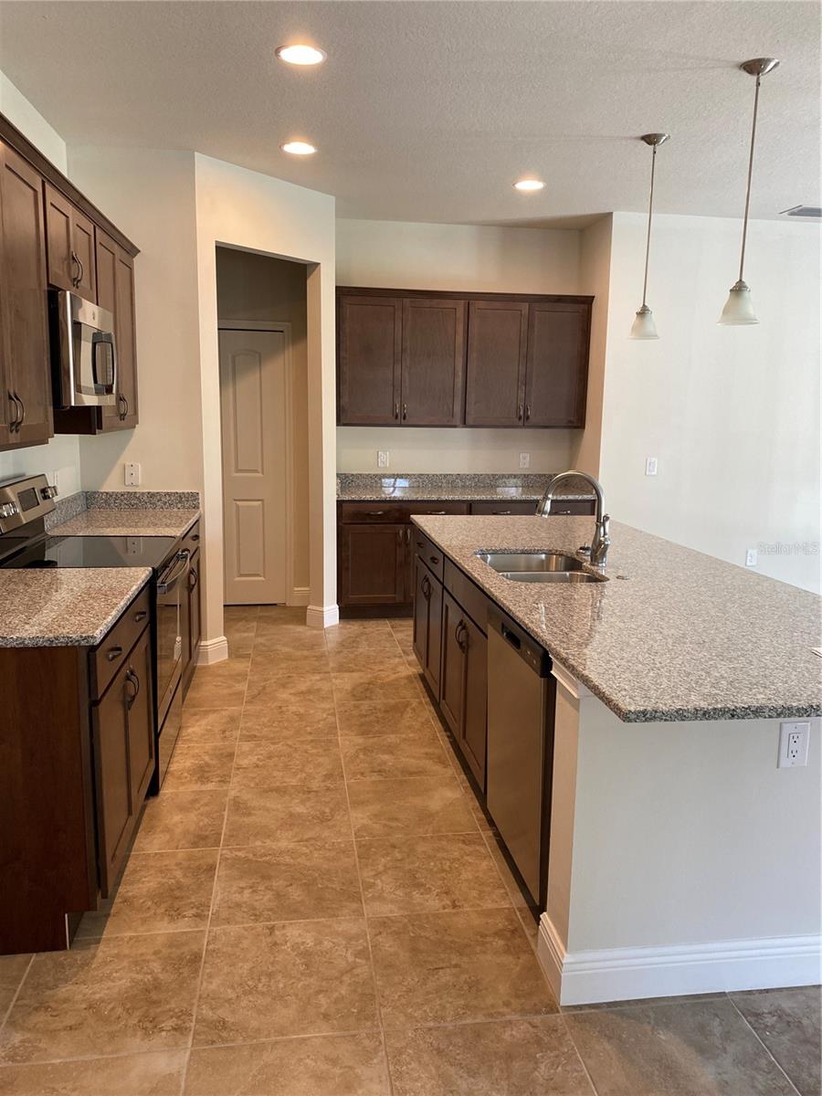 1220 GANTRY RD, NORTH PORT, FL, 34288