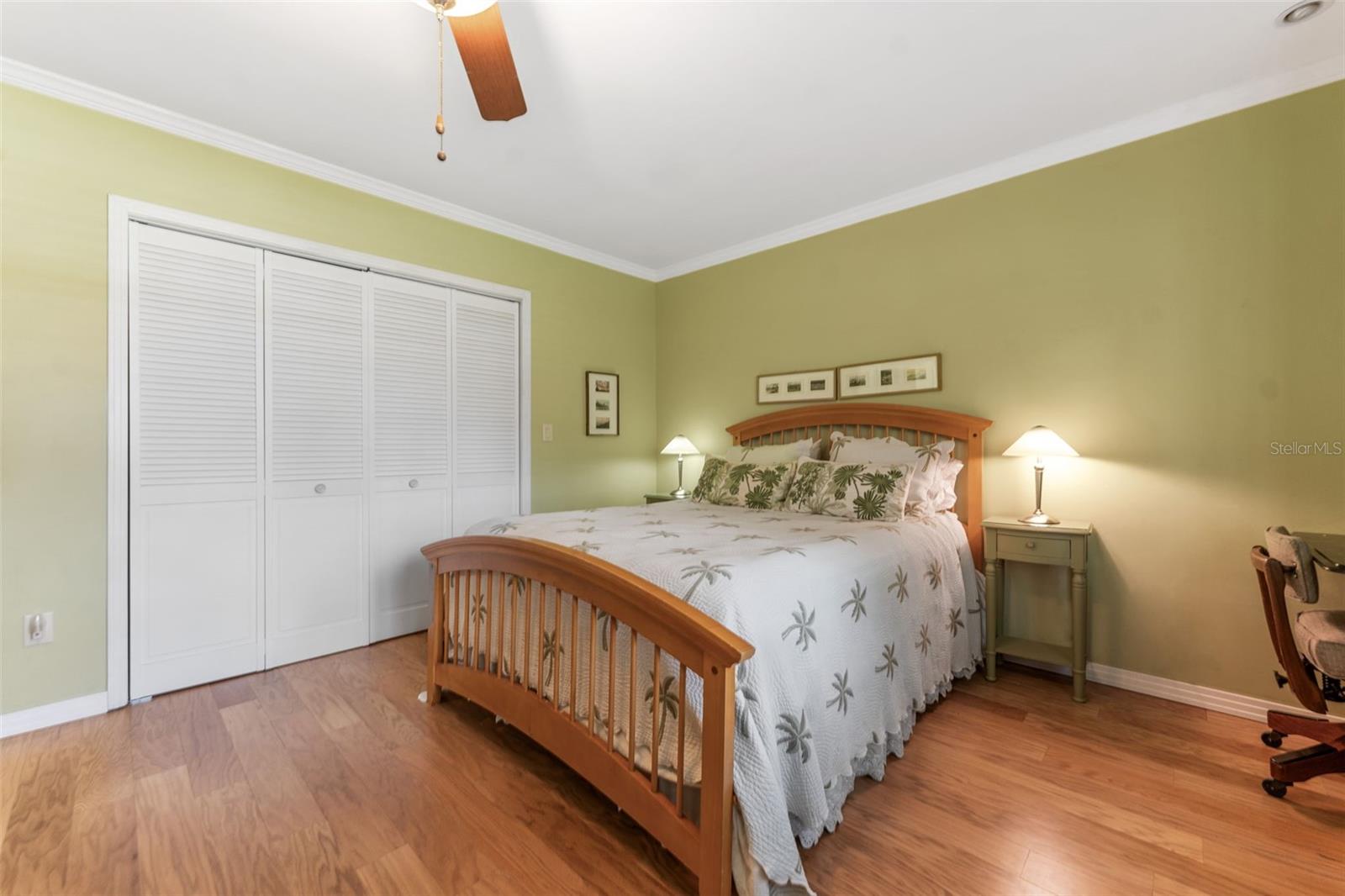 4214 W BEACH PARK DR, TAMPA, FL, 33609