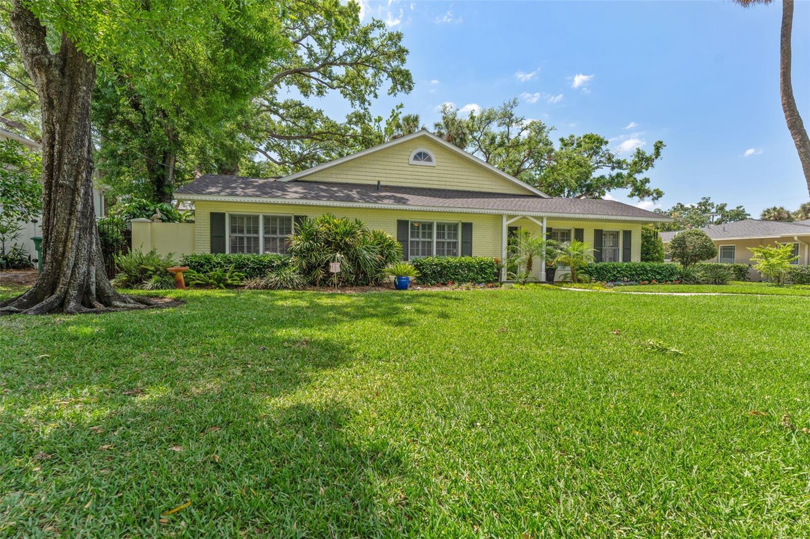 4214 W BEACH PARK DR, TAMPA, FL, 33609