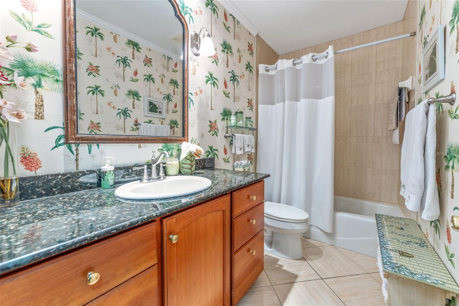 4214 W BEACH PARK DR, TAMPA, FL, 33609