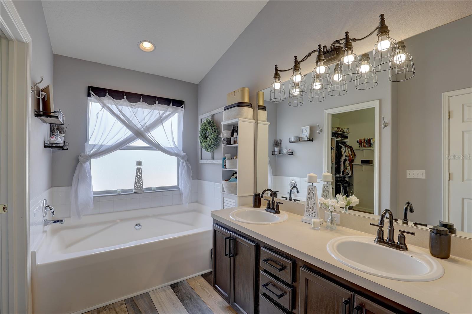 13150 THOROUGHBRED LOOP, LARGO, FL, 33773