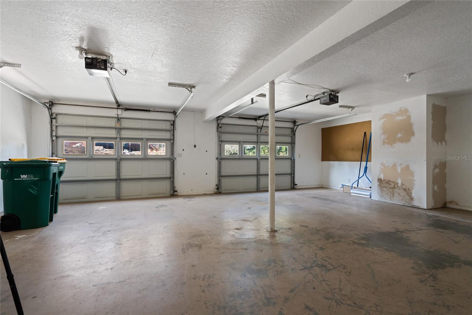 2315 OVERLOOK DR, MOUNT DORA, FL, 32757