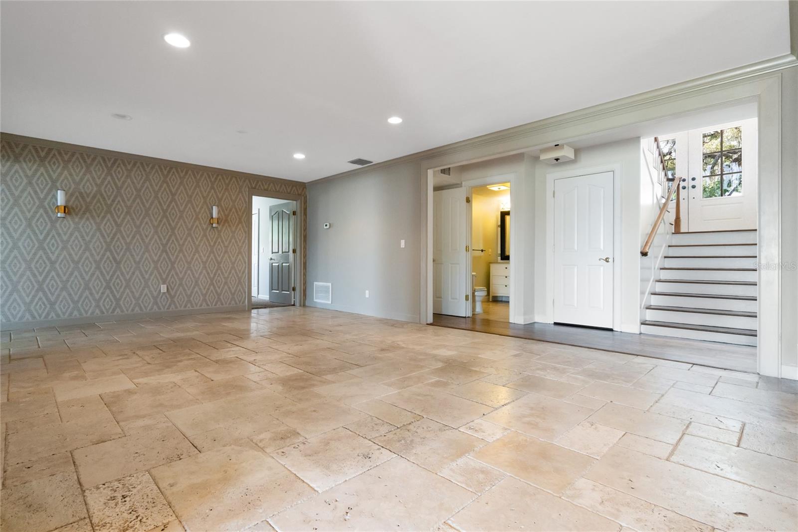 2315 OVERLOOK DR, MOUNT DORA, FL, 32757