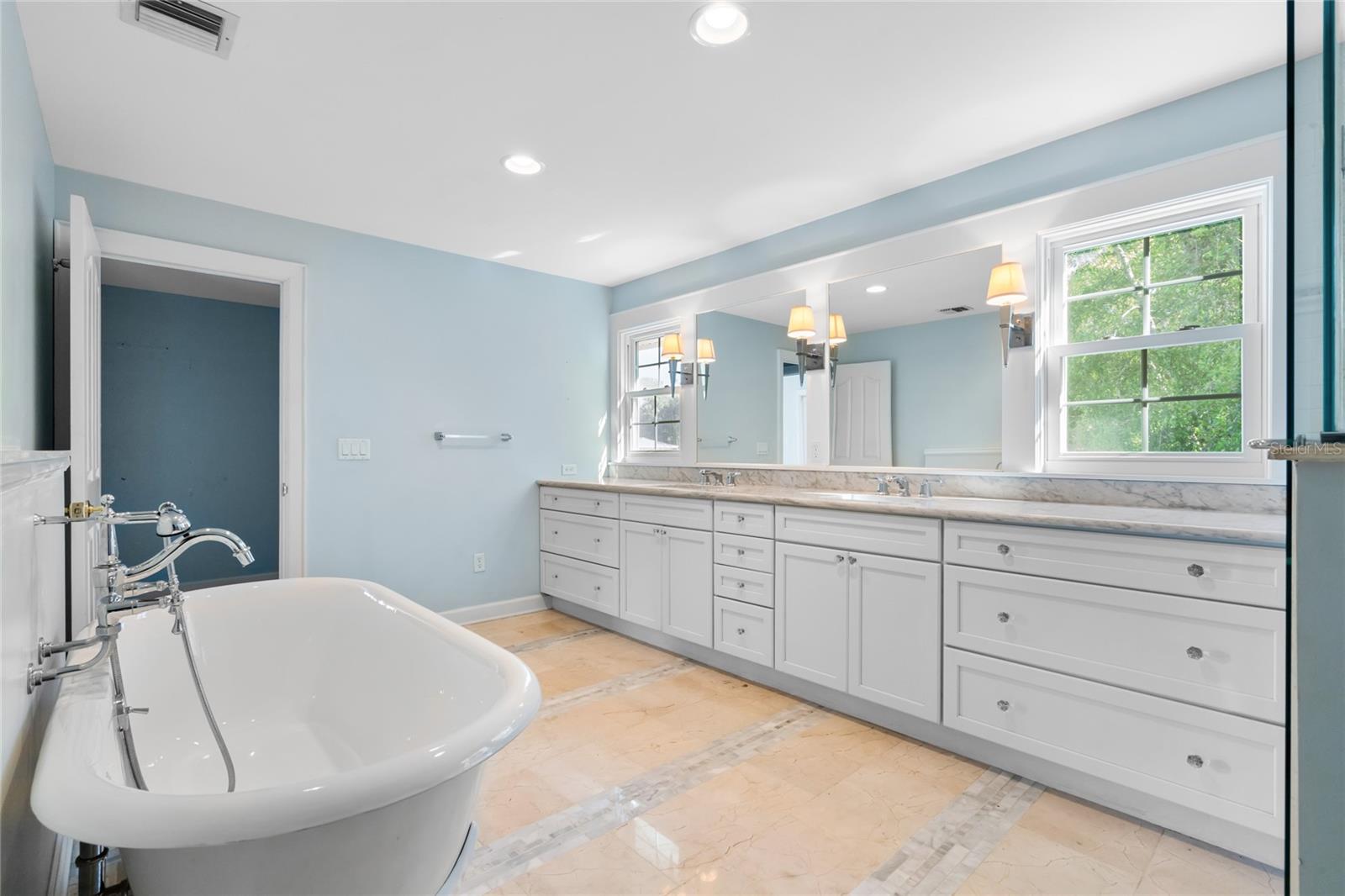 2315 OVERLOOK DR, MOUNT DORA, FL, 32757