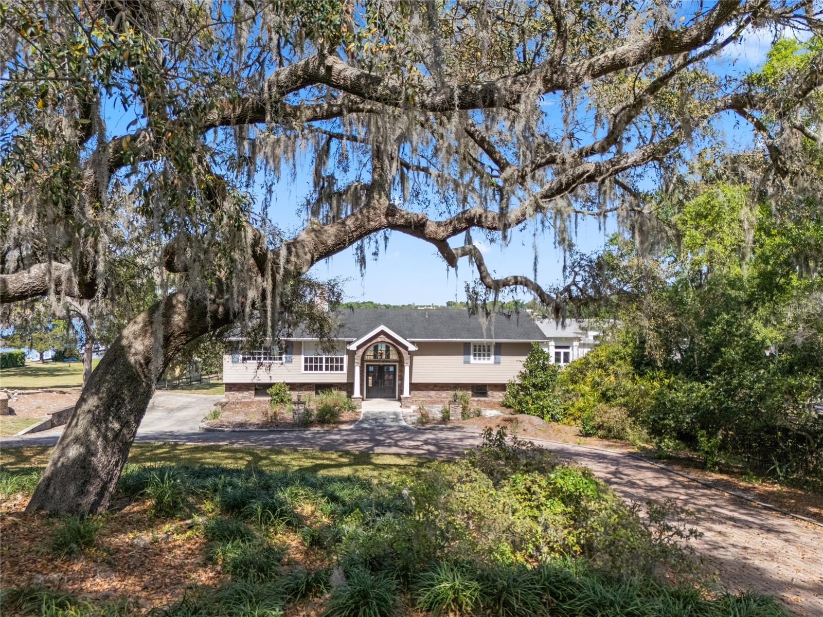 2315 OVERLOOK DR, MOUNT DORA, FL, 32757