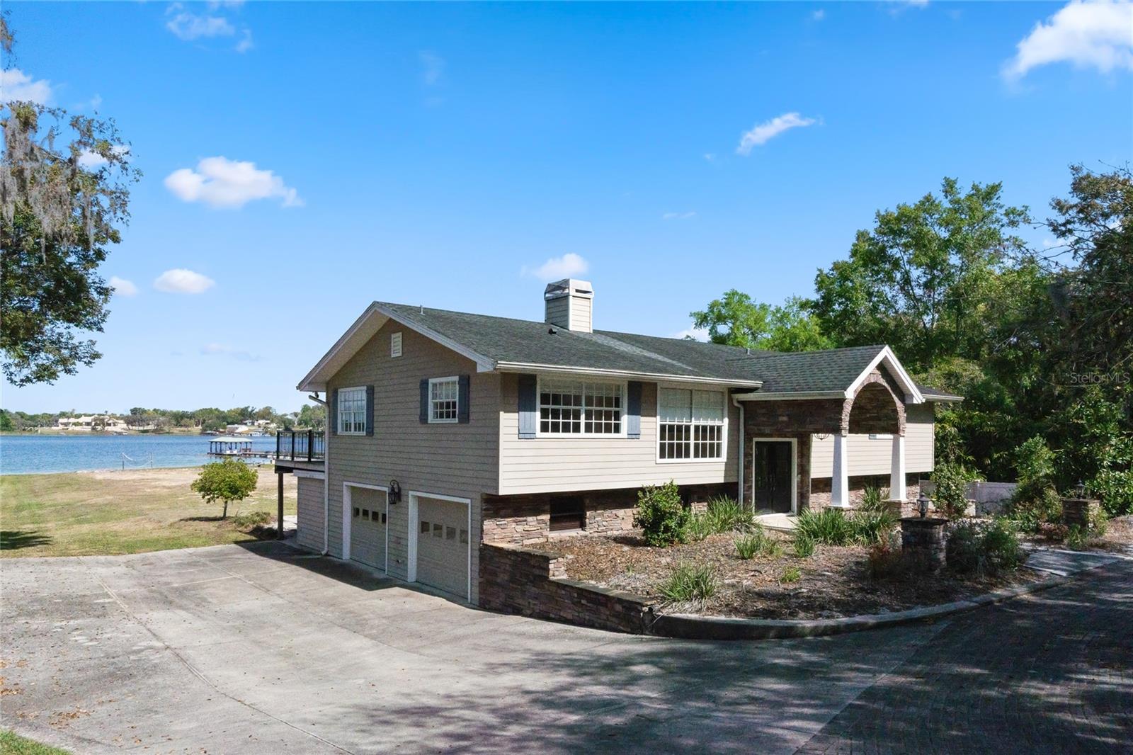 2315 OVERLOOK DR, MOUNT DORA, FL, 32757