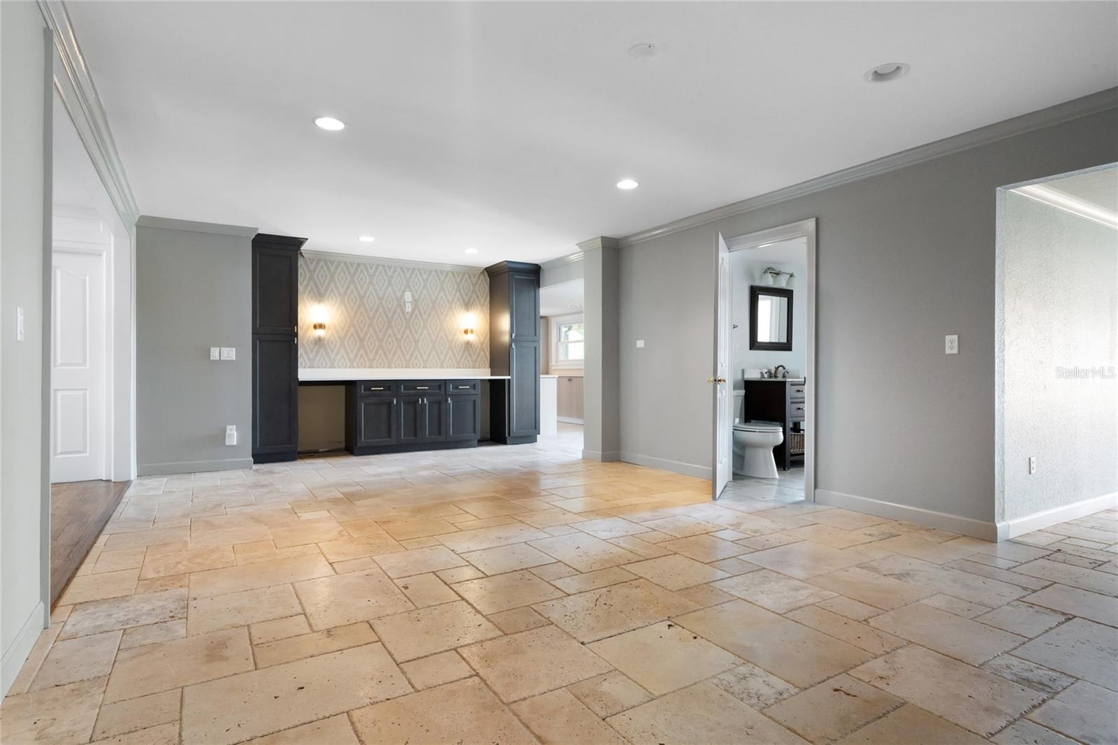 2315 OVERLOOK DR, MOUNT DORA, FL, 32757