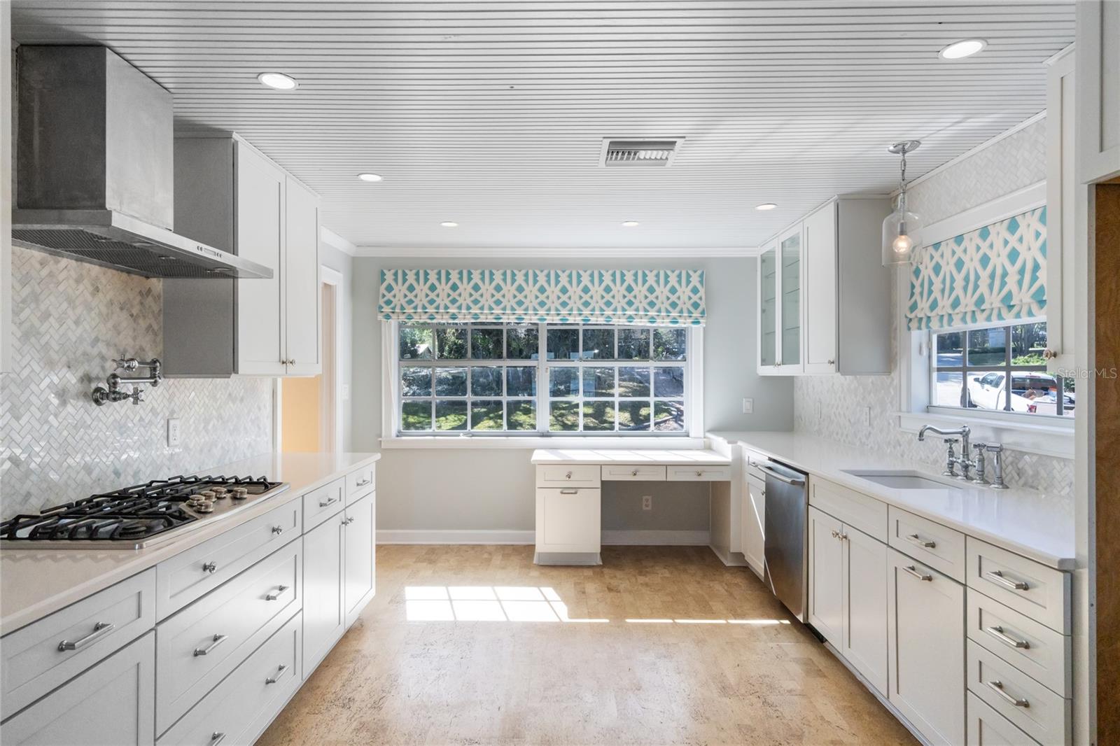 2315 OVERLOOK DR, MOUNT DORA, FL, 32757