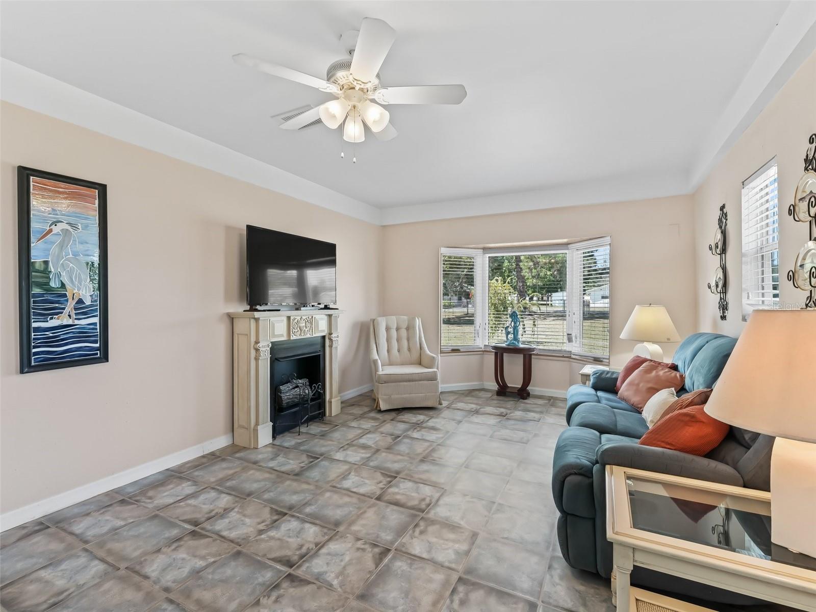 34826 LEARN RD, LEESBURG, FL, 34788
