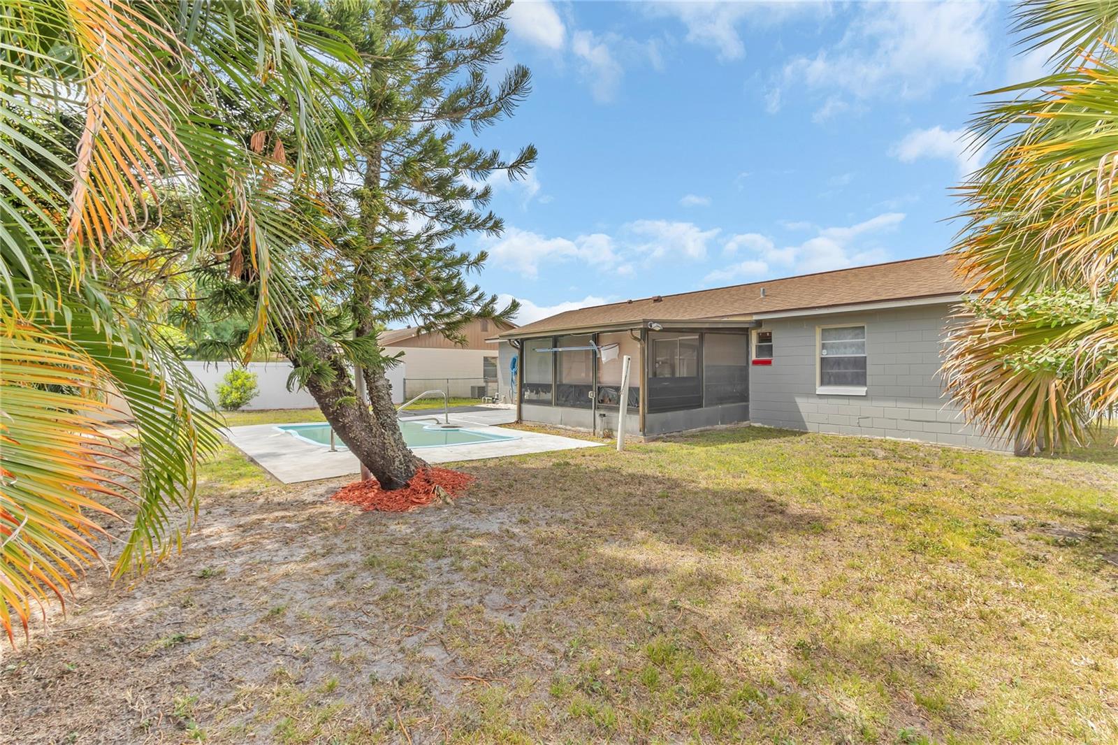 156 FIESTA DR, KISSIMMEE, FL, 34743