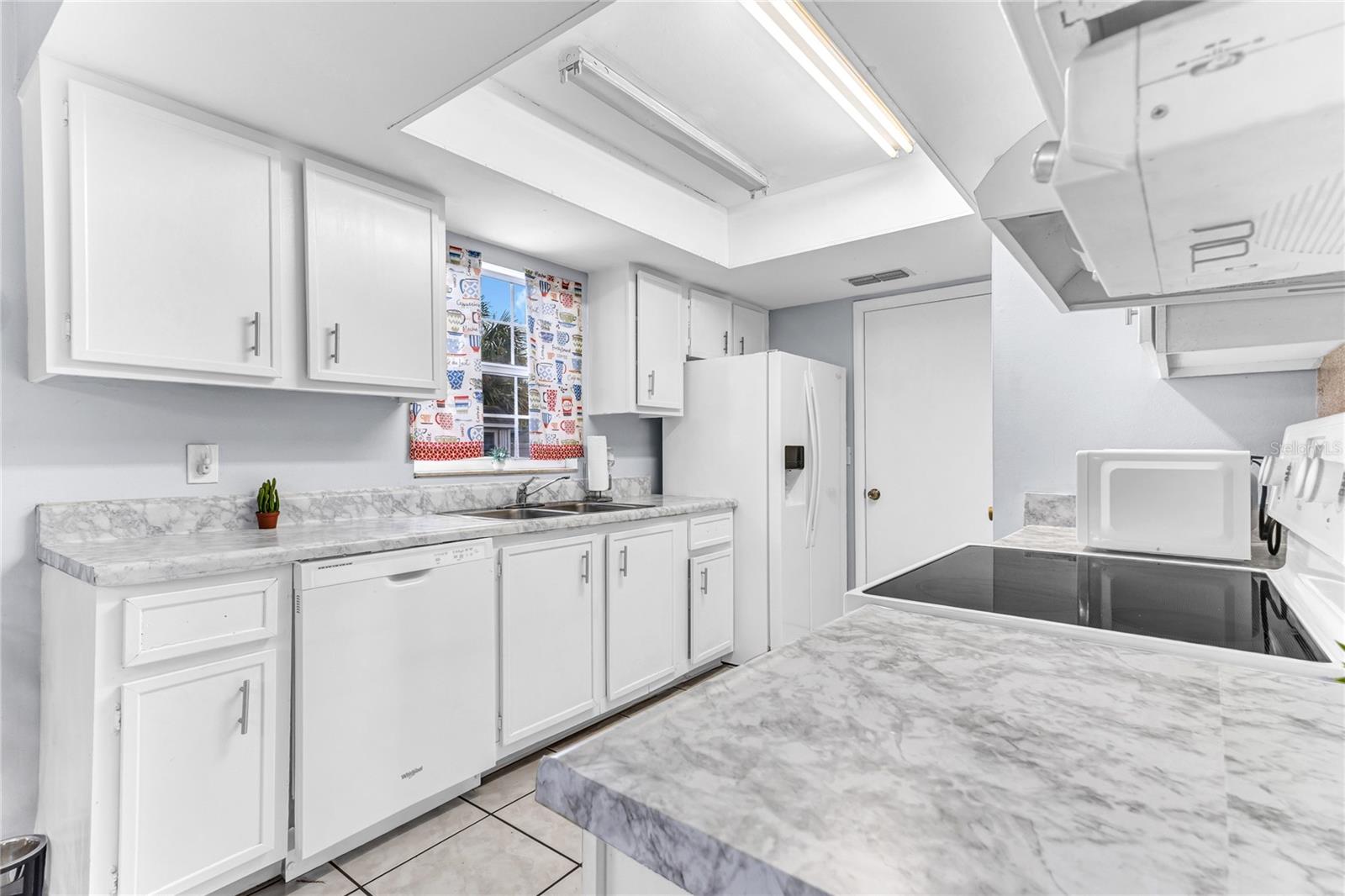 156 FIESTA DR, KISSIMMEE, FL, 34743