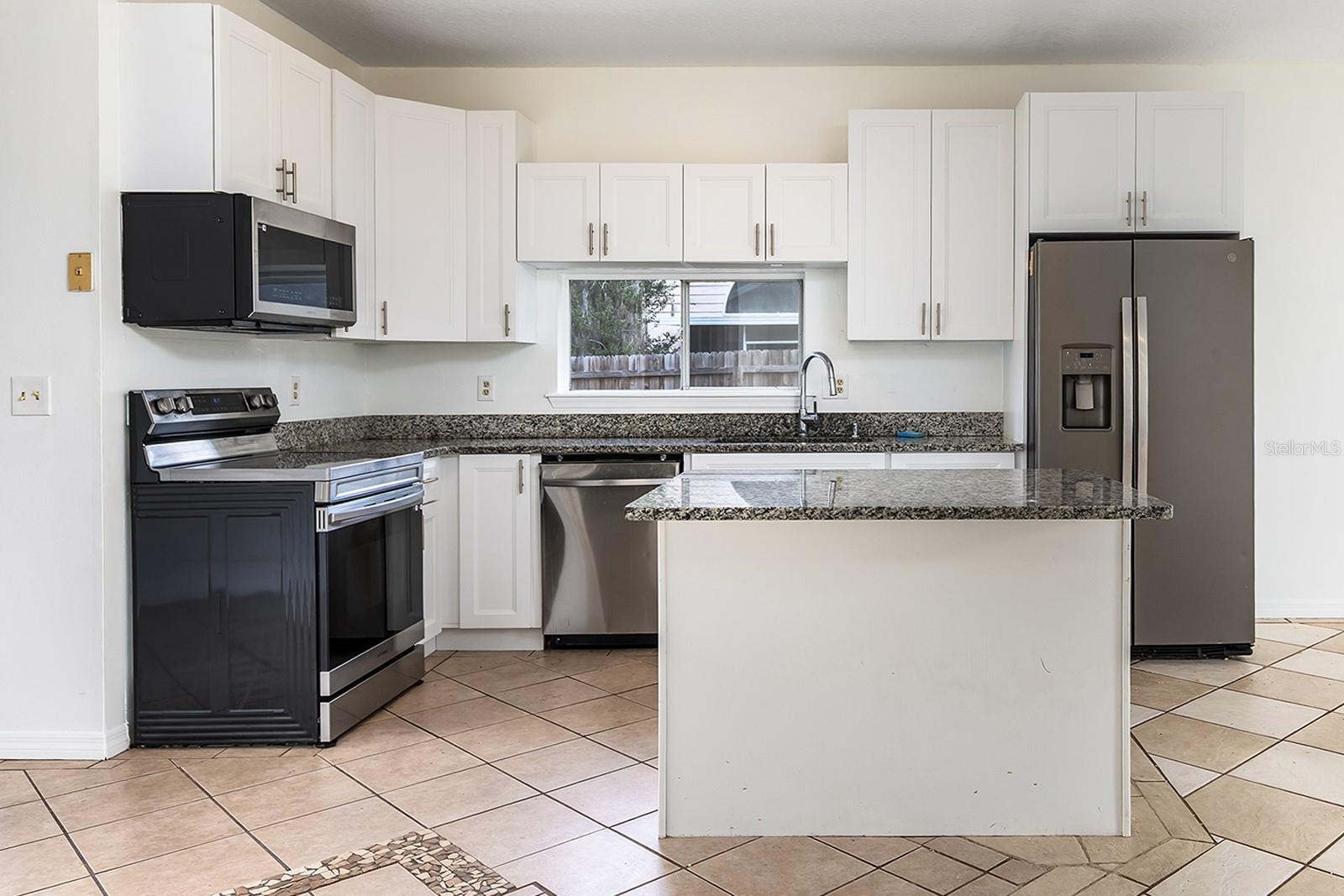 321 MOFFAT LOOP, OVIEDO, FL, 32765