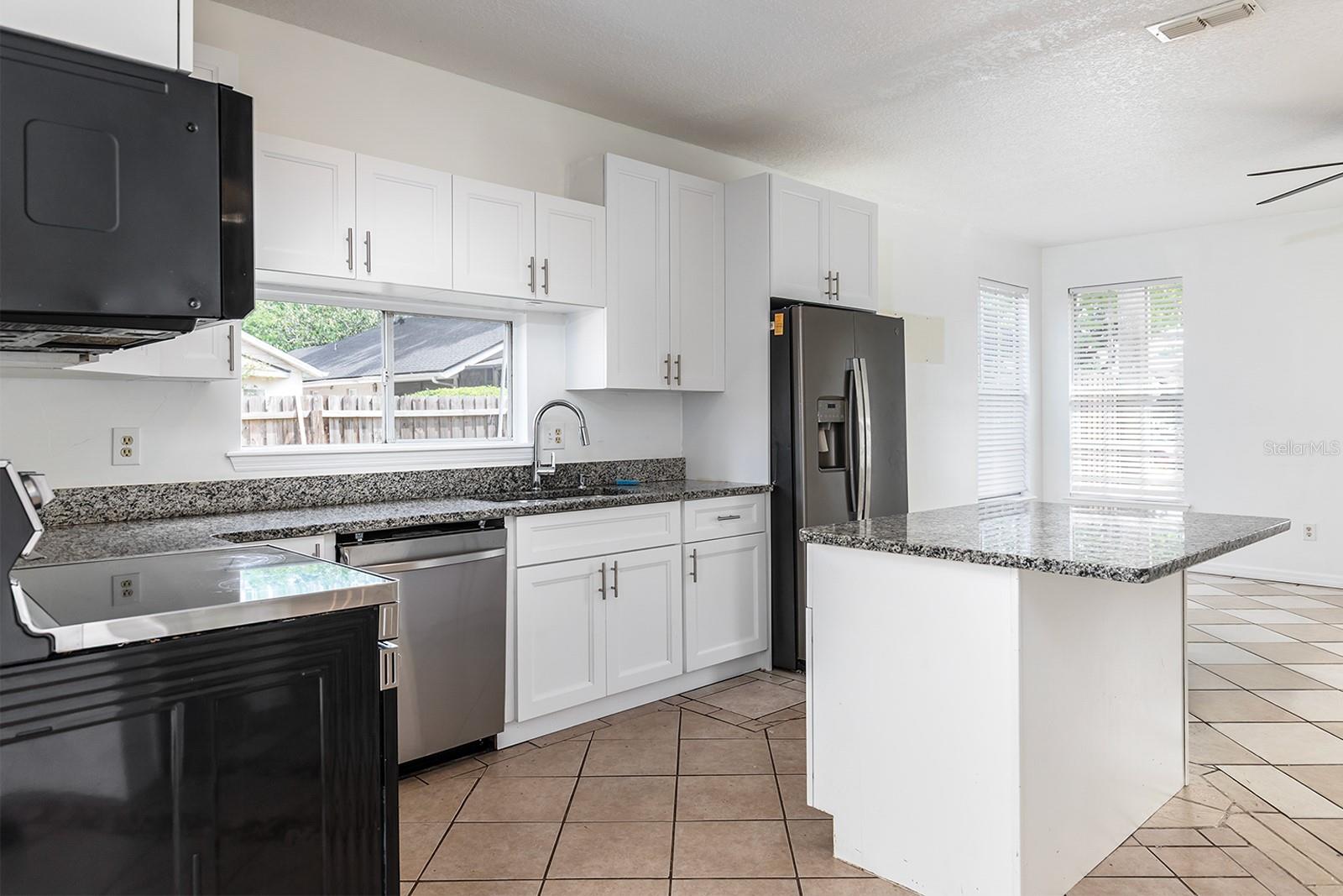 321 MOFFAT LOOP, OVIEDO, FL, 32765