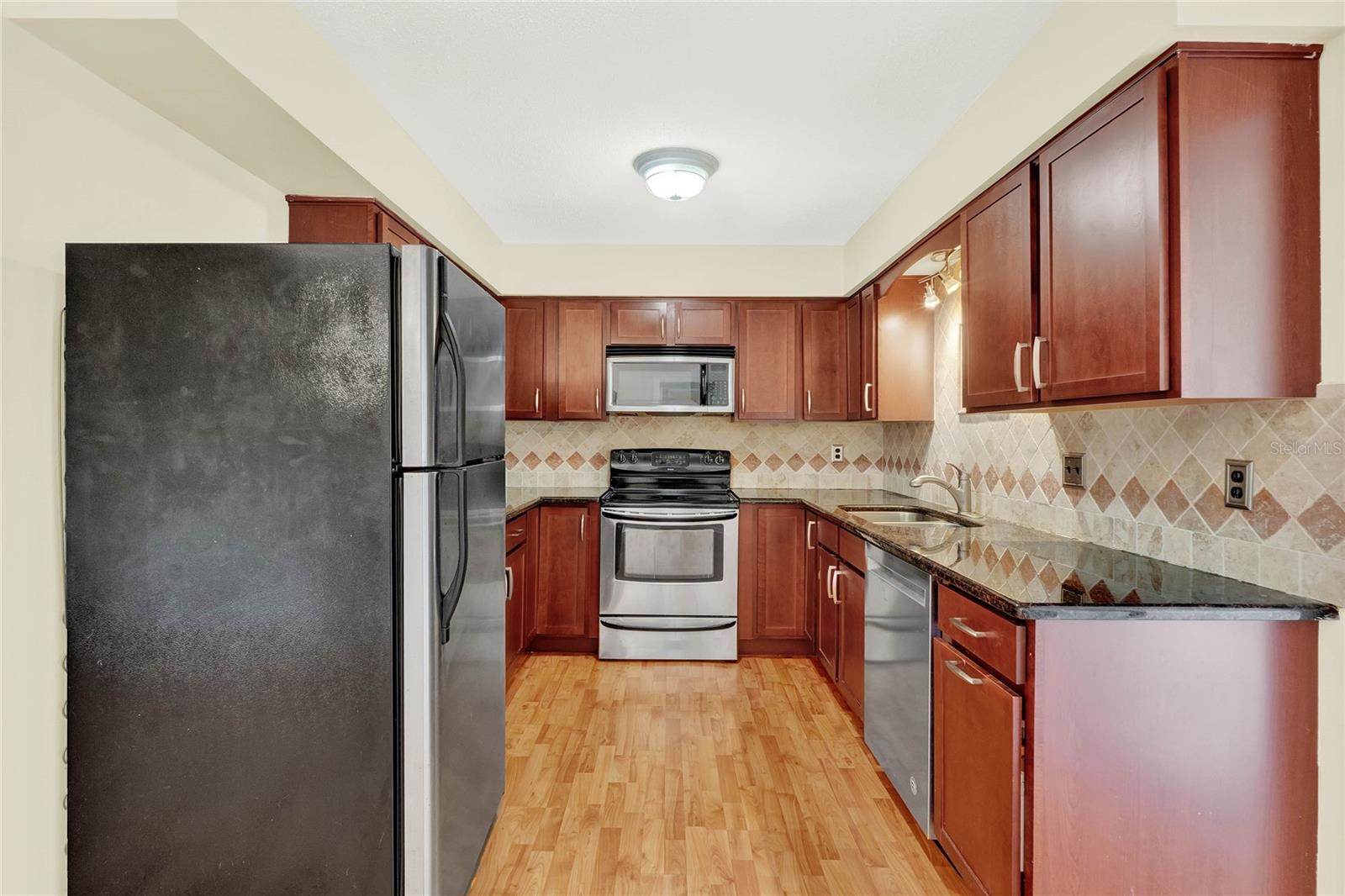 815 MCLAIN CT, TAVARES, FL, 32778