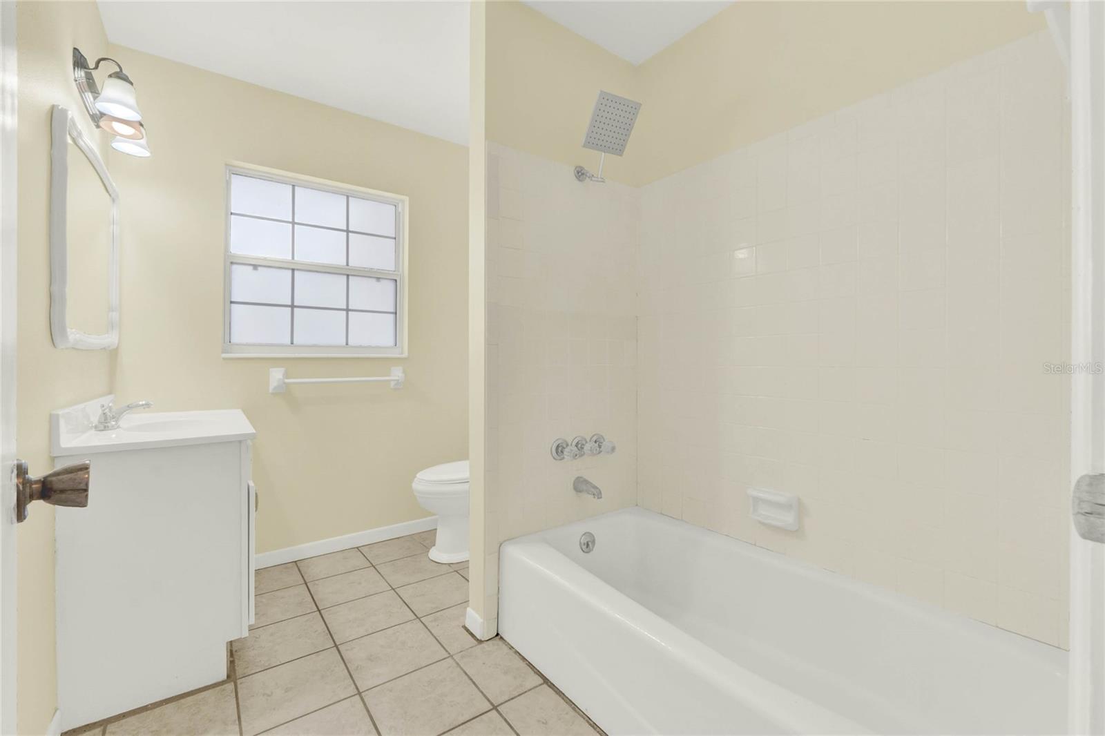 815 MCLAIN CT, TAVARES, FL, 32778