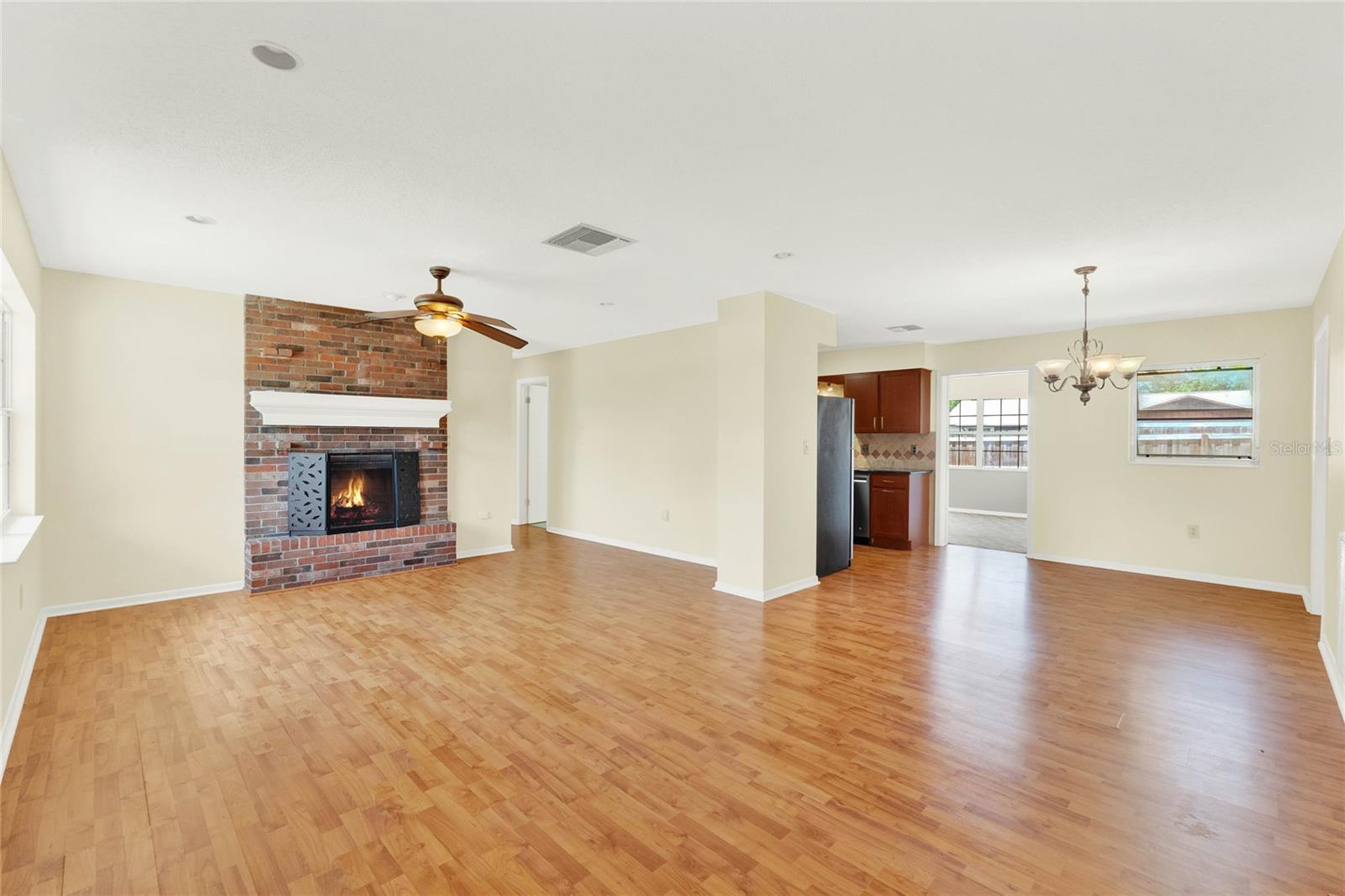 815 MCLAIN CT, TAVARES, FL, 32778