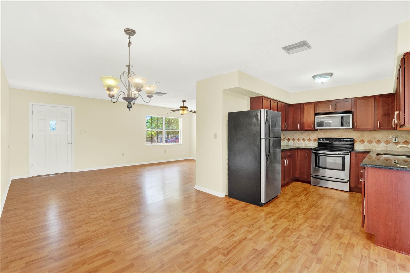 815 MCLAIN CT, TAVARES, FL, 32778