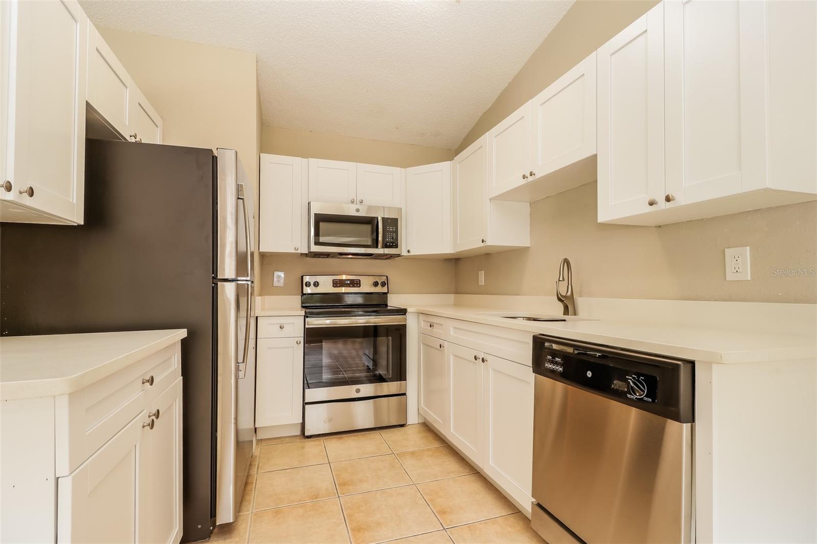 3217 BLUESTONE AVE, SPRING HILL, FL, 34609