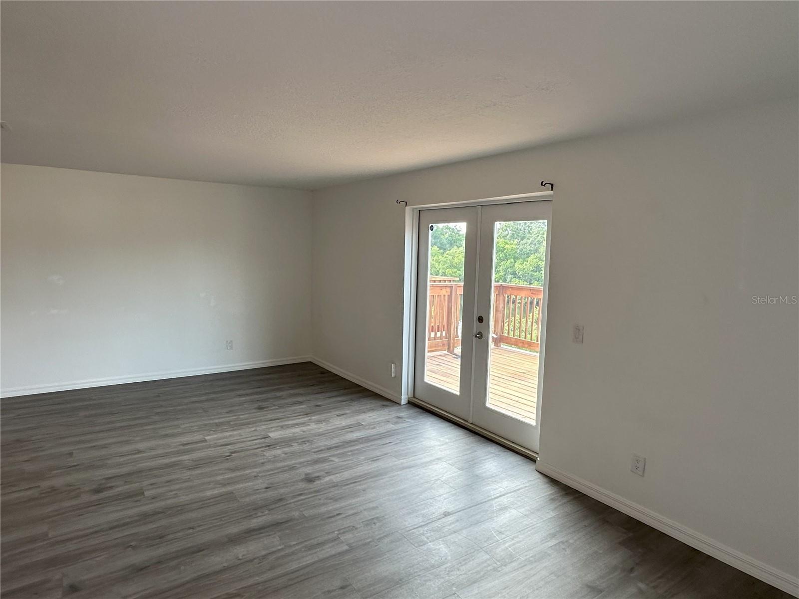 3303 W SHELL POINT #B RD, RUSKIN, FL, 33570