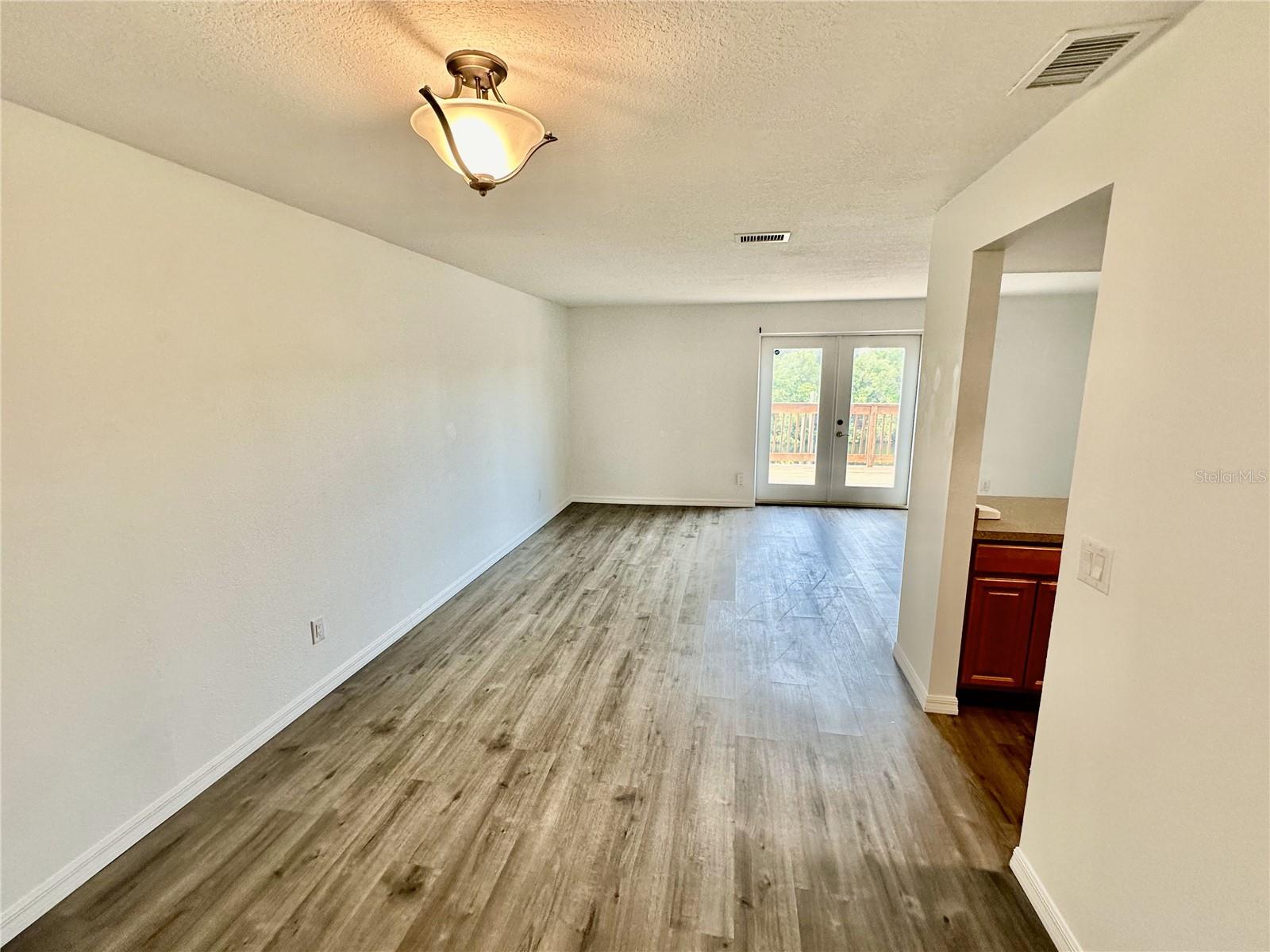 3303 W SHELL POINT #B RD, RUSKIN, FL, 33570