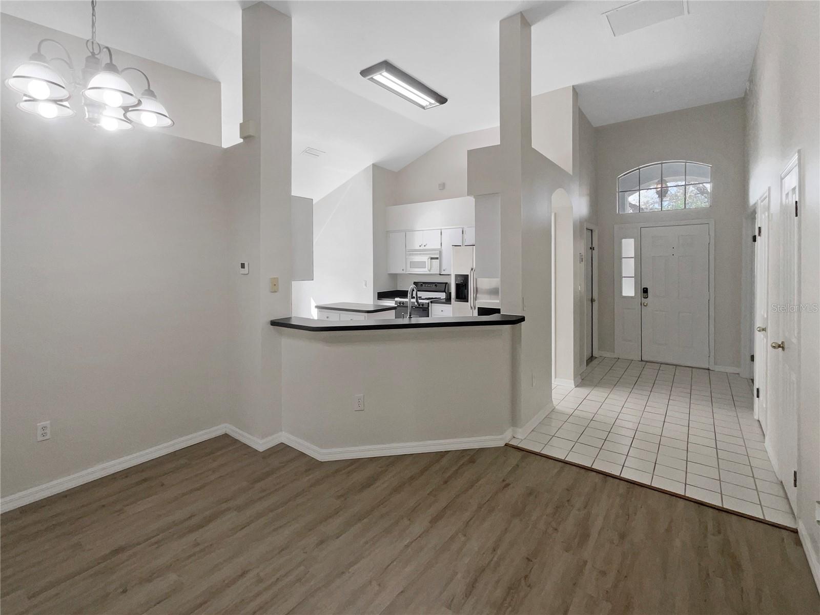 11823 DERBYSHIRE DR, TAMPA, FL, 33626