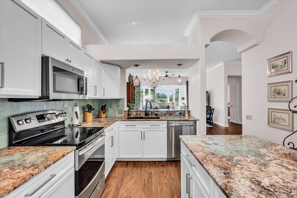 7116 DREWRYS BLF, BRADENTON, FL, 34203