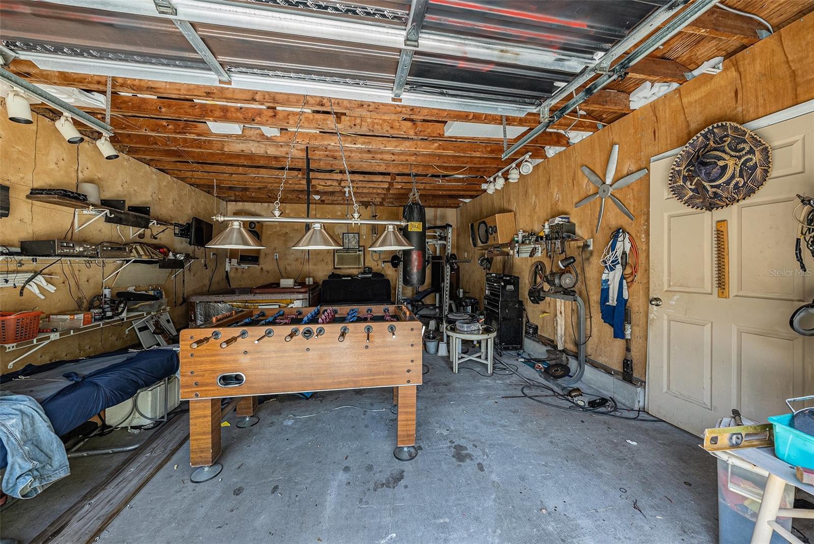 910 E NORTH BAY ST, TAMPA, FL, 33603