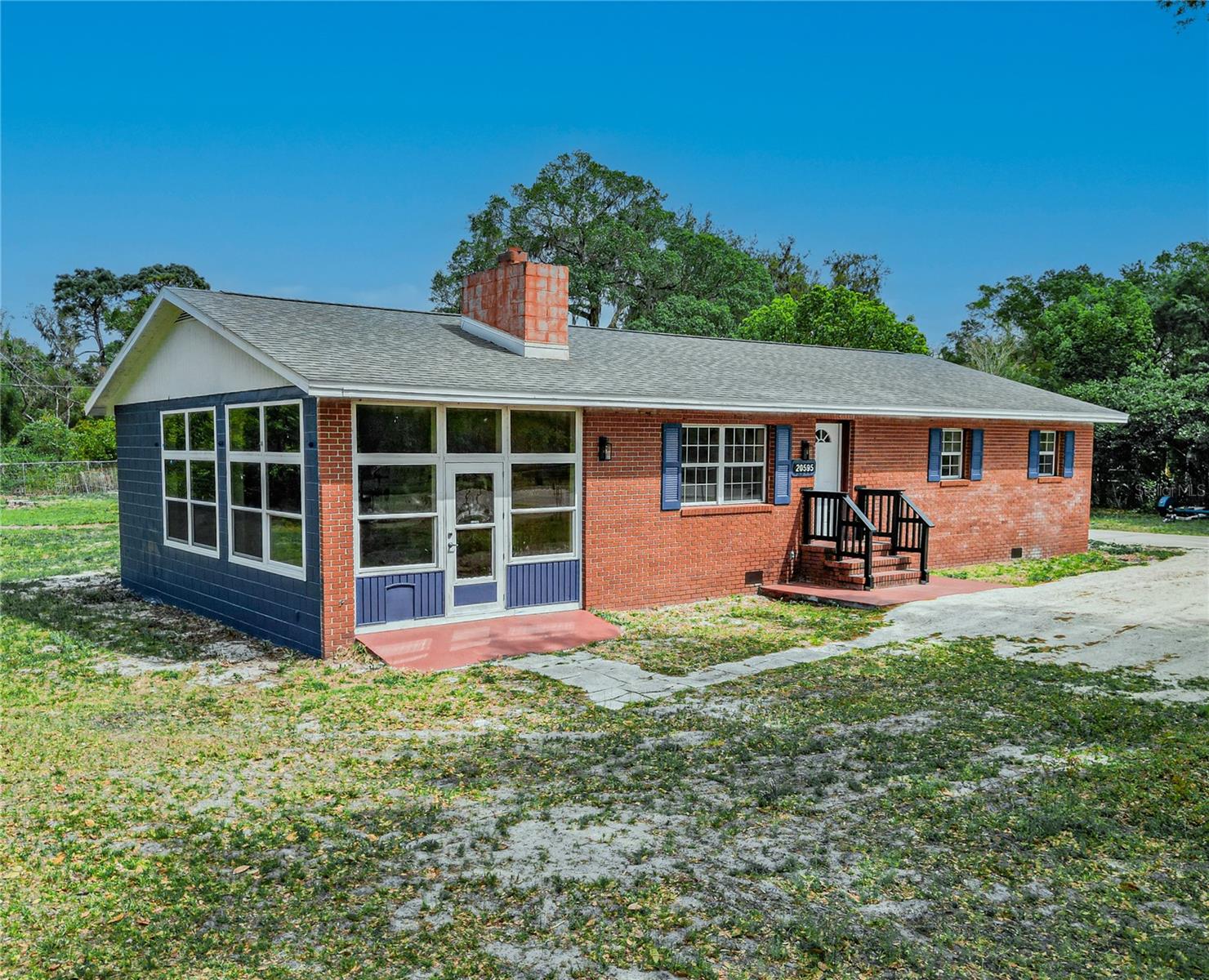 20595 SE HIGHWAY 42, UMATILLA, FL, 32784
