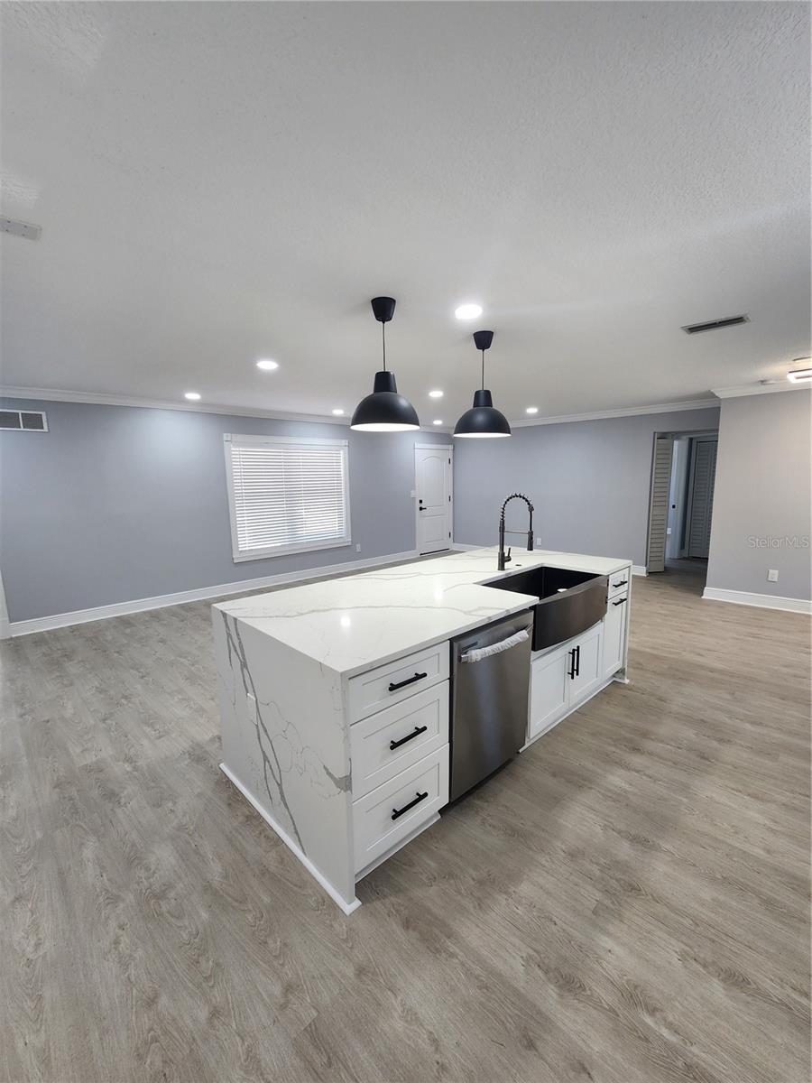 4619 HELENA ST NE, ST PETERSBURG, FL, 33703